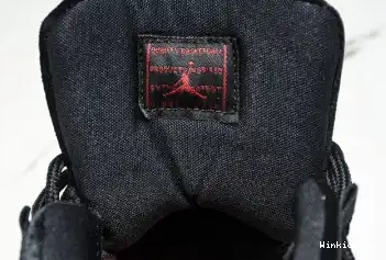 11 Velvet” Jordan Air “Bred 0506